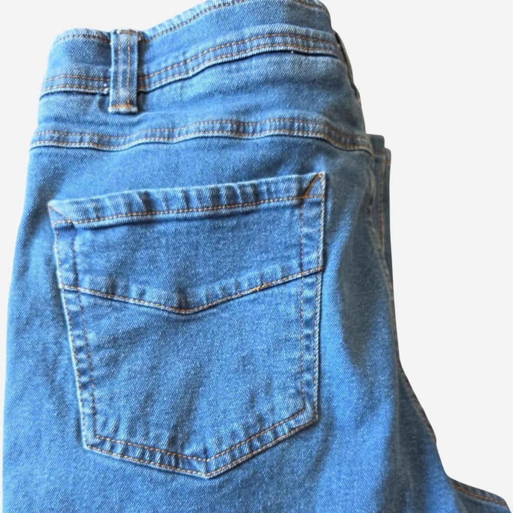 SCANDIA Blue denim jeans with a relaxed fit